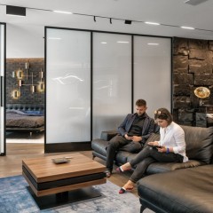 Separate the bedroom with glass partition